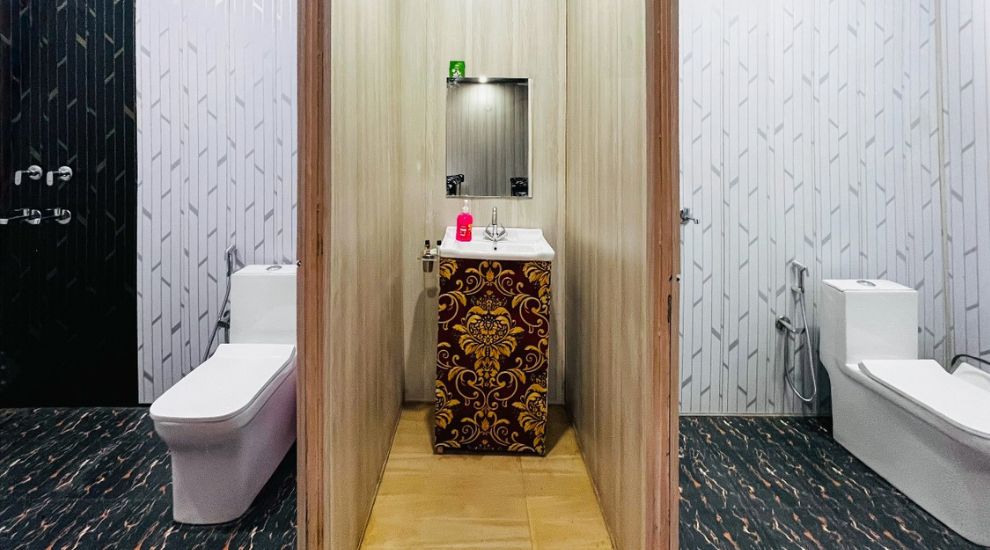 Attached Washroom with Room at The Neelkanth Resort Rishikesh