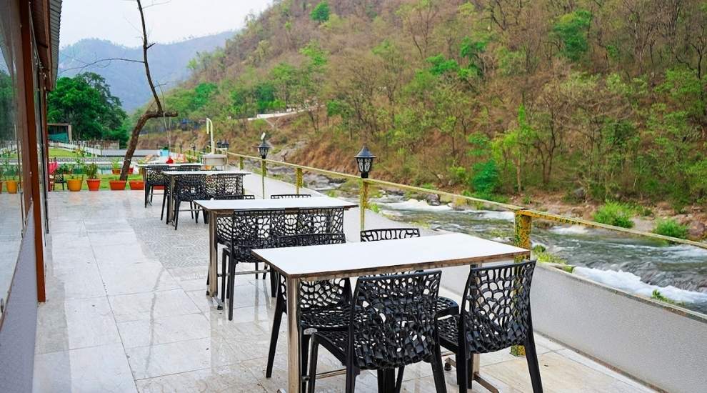 Riverside Campinig Resort in Rishikesh