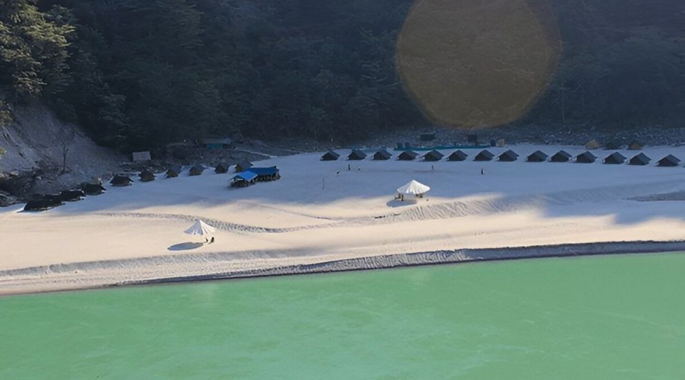 Ganga River beach Camping in Shivpuri Rishikesh