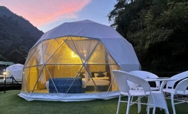 Kylo Glamping Luxury Dome