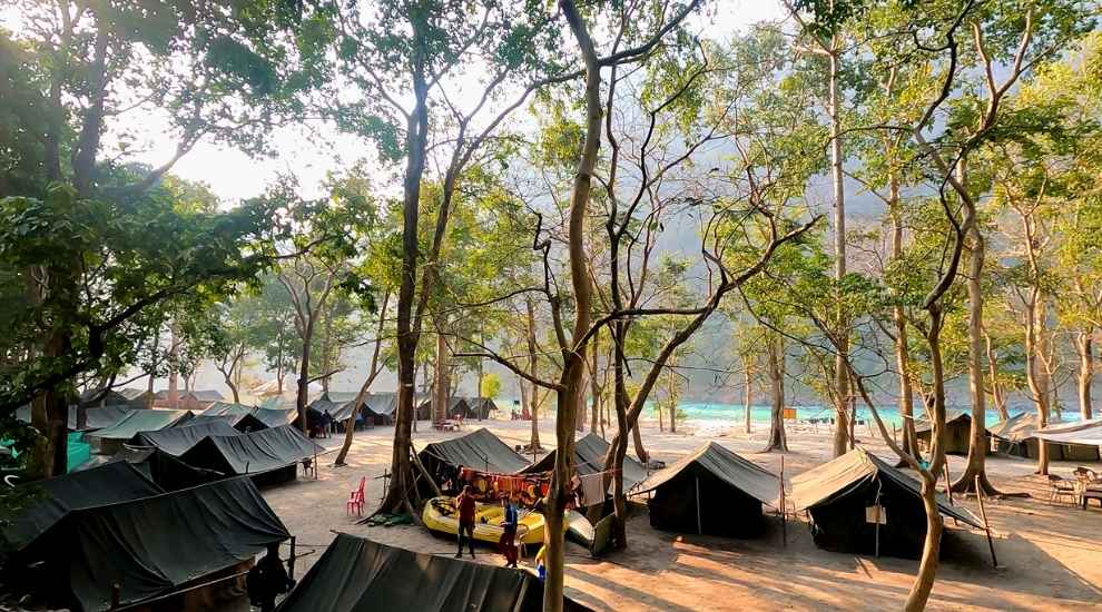 Shivpuri Beach Riverside Camping in Rishikesh